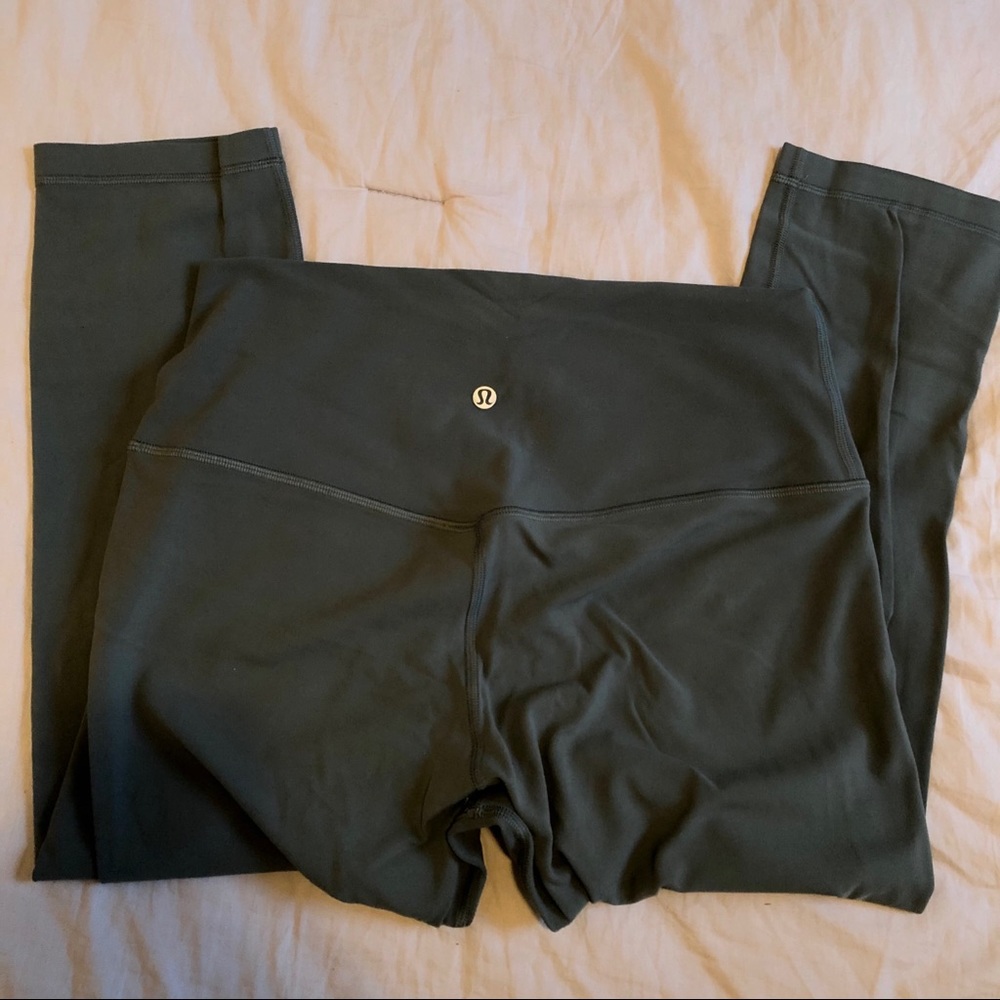 Lululemon Align Pant 25” - Picture 3 of 4